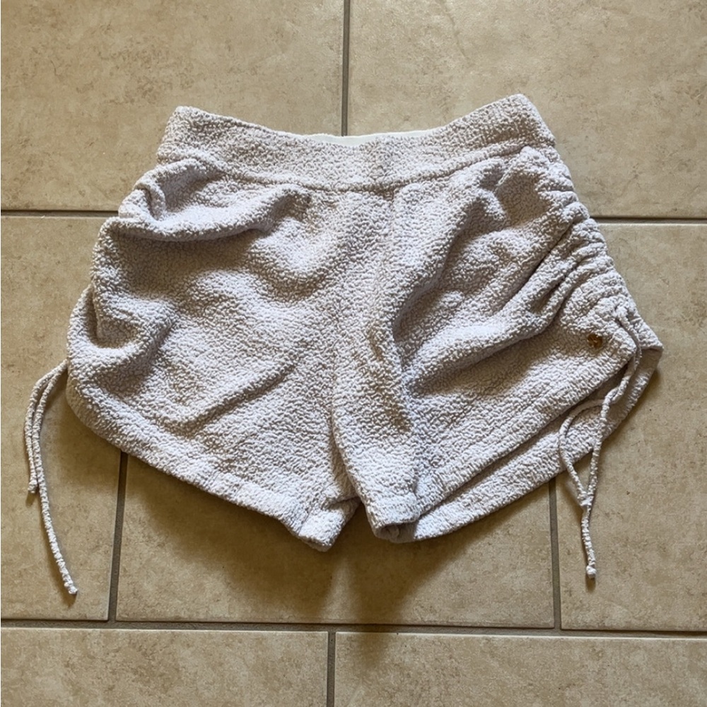 Buff bunny collection soft side scrunch/ tie shorts M